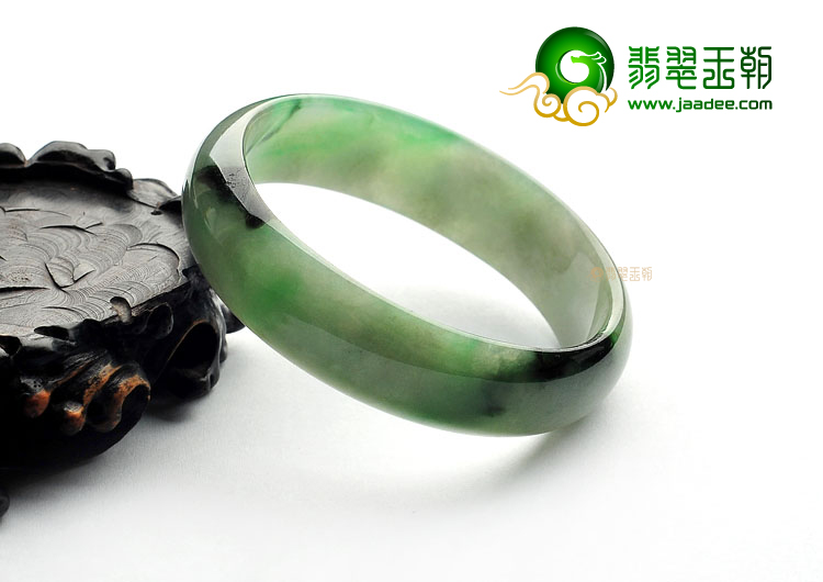 糯冰种蓝绿飘花贵妃镯(56.6mm-51mm)