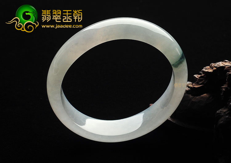 (超值推荐)冰种飘花贵妃镯(52.1mm-46.5mm)