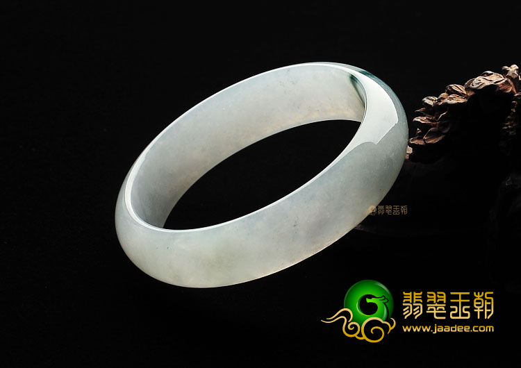 (超值推荐)冰种飘花贵妃镯(52.1mm-46.5mm)