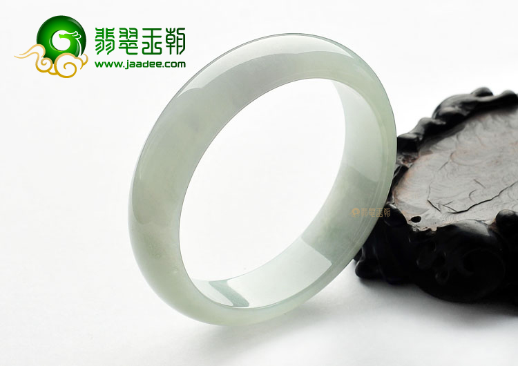 (超值推荐)冰种晴水手镯(59.7mm)