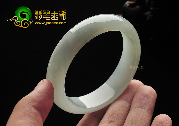(超值推荐)冰种晴水手镯(59.7mm)