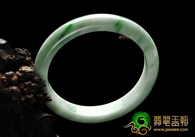 糯冰种飘翠手镯(58.1mm)