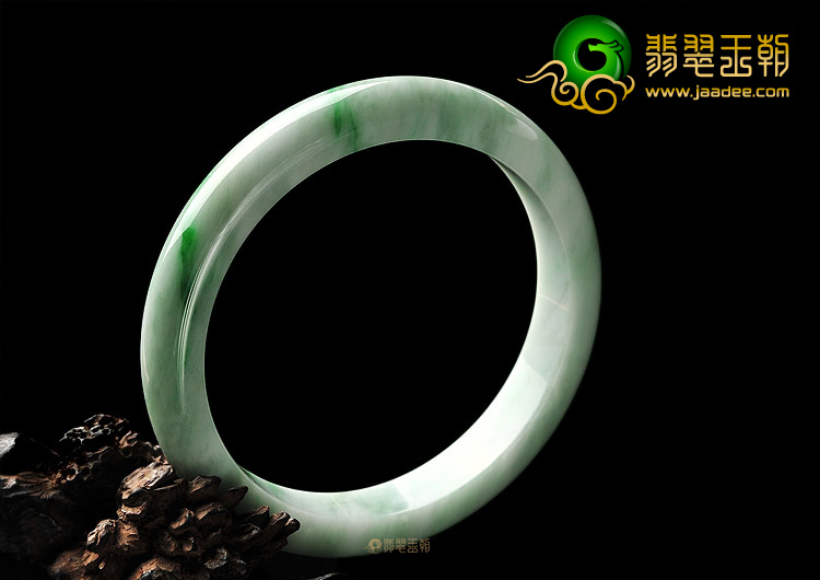 糯冰种飘翠手镯(58.1mm)