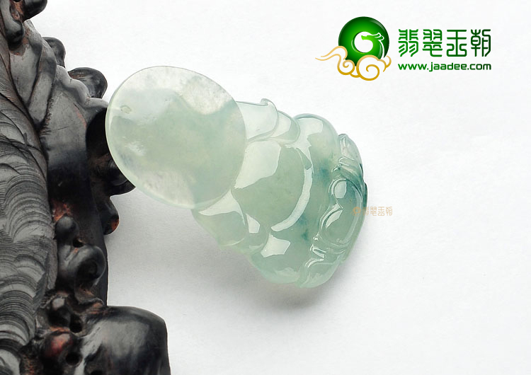 (超值推荐)冰种飘花观音挂件