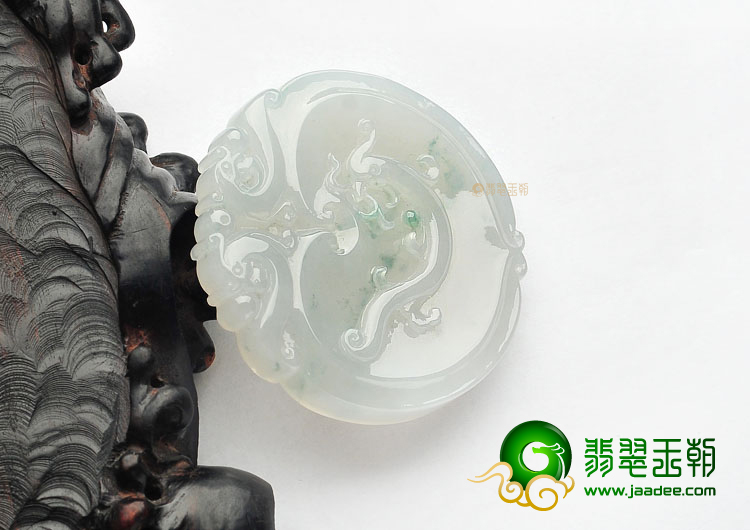 (超值推荐)冰种略飘花仿古龙凤牌挂件