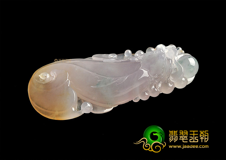 (超值推荐)冰种黄翡略飘花龙头鱼挂件