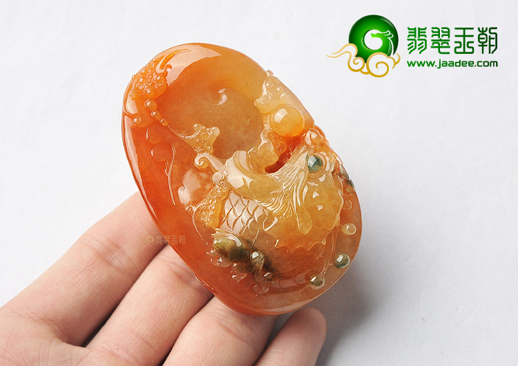 (超值推荐)冰种红黄翡略飘花龙头鱼挂件