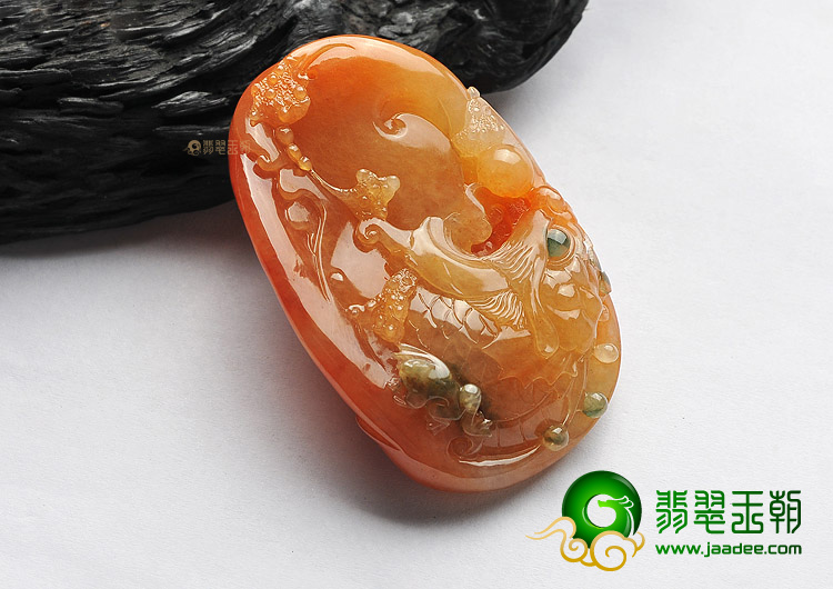 (超值推荐)冰种红黄翡略飘花龙头鱼挂件