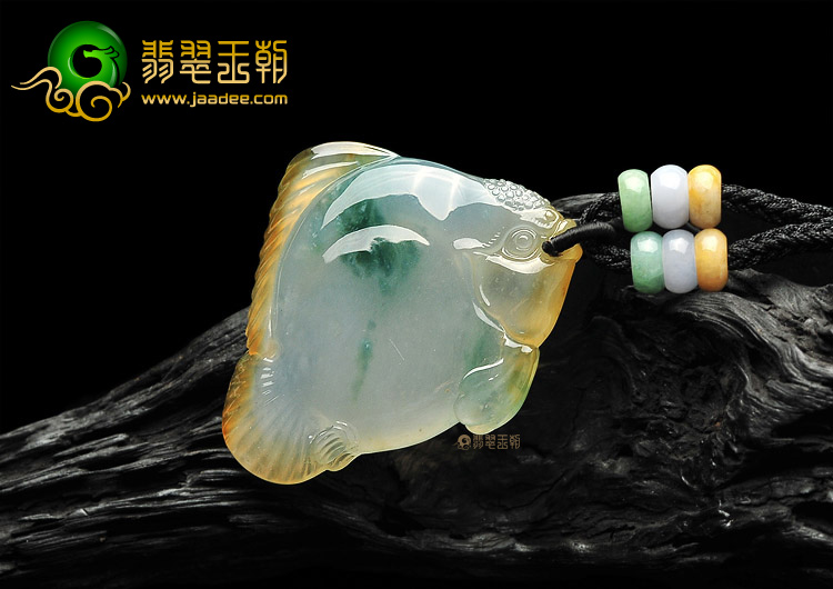 (超值推荐)冰种黄翡飘花年年有余挂件