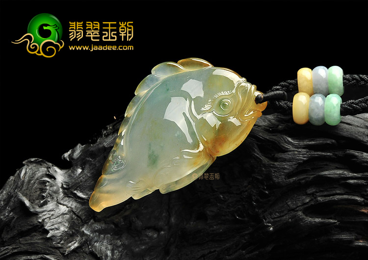 (超值推荐)冰种黄翡飘花年年有余挂件