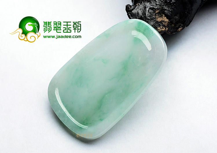 (超值推荐)冰种飘翠观音挂件