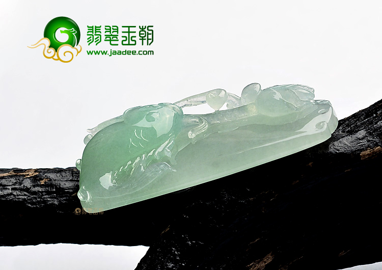(超值推荐)冰种晴水年年有余挂件