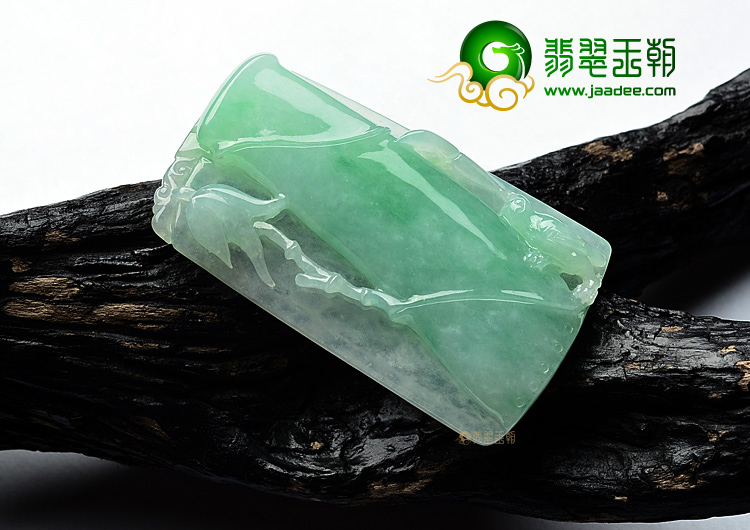 (超值推荐)冰种翠色节节高挂件