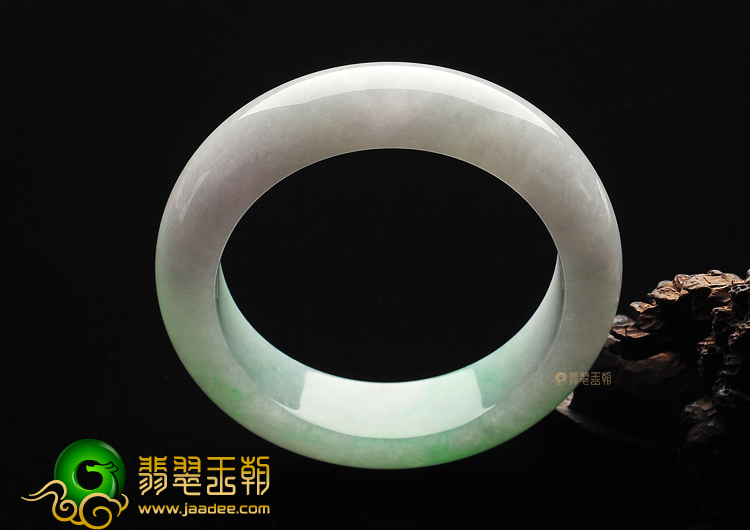 糯冰种飘翠手镯(57.8mm)