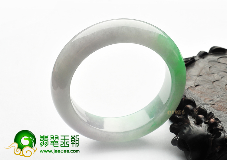 糯冰种飘翠手镯(57.8mm)