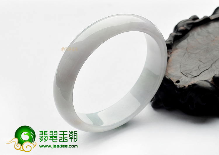 糯冰种飘花手镯(57.6mm)