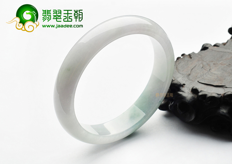 糯冰种飘花手镯(57.5mm)