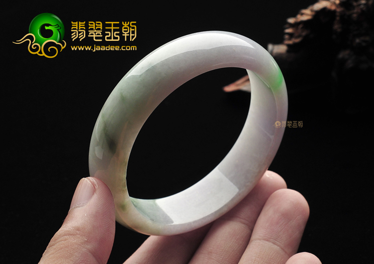 糯冰种淡三彩手镯(58.4mm)