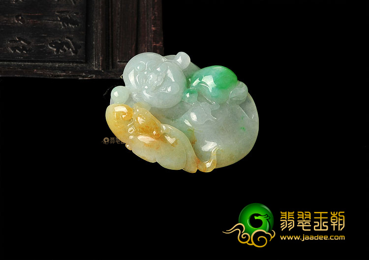 (超值推荐)冰种三彩纳福挂件