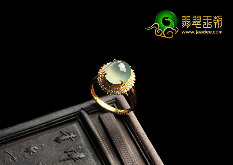 冰玻种晴水镶玫瑰金戒指(真钻)
