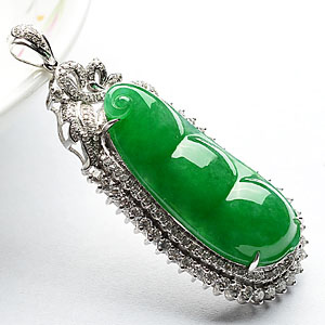 (超值推荐)糯冰种正阳绿镶白金四季豆胸坠(真钻)