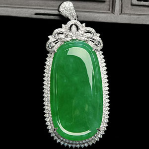 (超值推荐)冰种正阳绿镶白金胸坠(真钻)