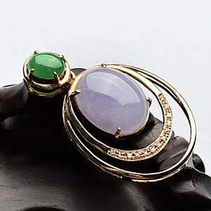 (超值推荐)糯冰种紫罗兰镶玫瑰金胸坠(真钻）