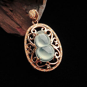 (超值推荐)冰种晴水镶玫瑰金葫芦胸坠(真钻)