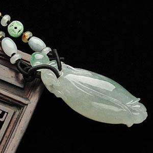 冰种晴水玉兰花挂件