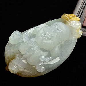 (超值推荐)糯冰种黄翡望子成龙挂件