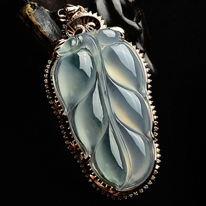 (超值推荐)冰种飘花镶玫瑰金金枝玉叶胸坠(真钻)