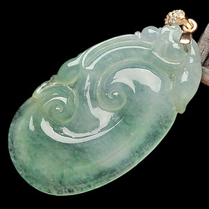 (超值推荐)冰种绿晴水如意挂件(金扣)