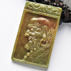 糯冰种褐黄翡达摩挂件