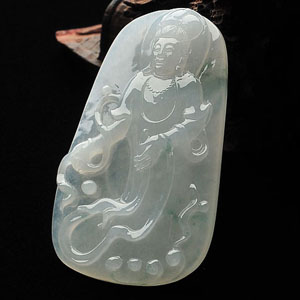 糯冰种晴水飘花观音挂件
