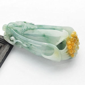 糯冰种飘花玉兰花挂件