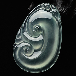 冰玻种略飘花如意挂件