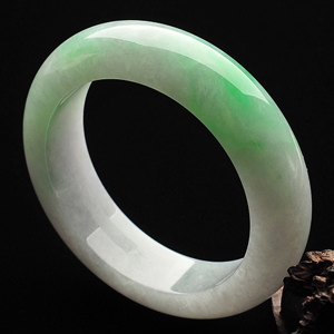 糯冰种飘翠手镯(57.8mm)