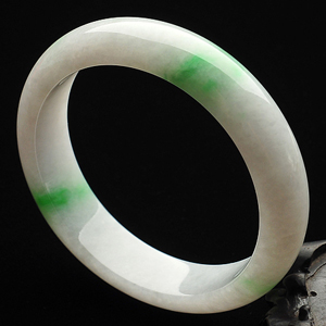 糯冰种飘翠手镯(58.5mm)