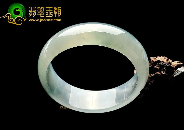 (超值推荐)冰种晴水贵妃镯(55.3mm-49.5mm)