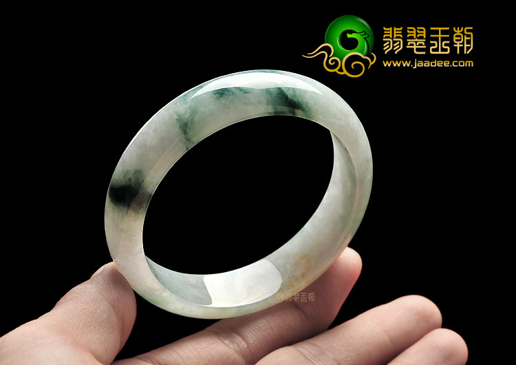 (超值推荐)糯冰种飘花手镯(55.2mm)