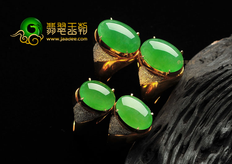 (超值推荐)冰种阳绿戒面(一批走)