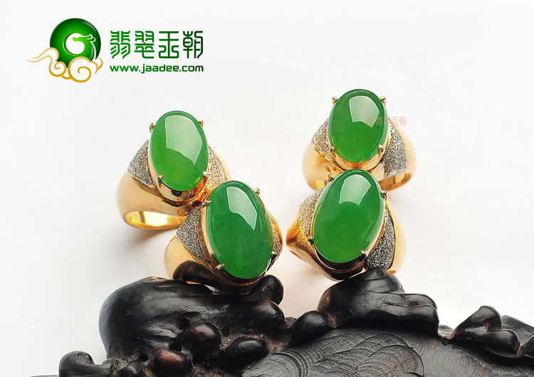 (超值推荐)冰种阳绿戒面(一批走)