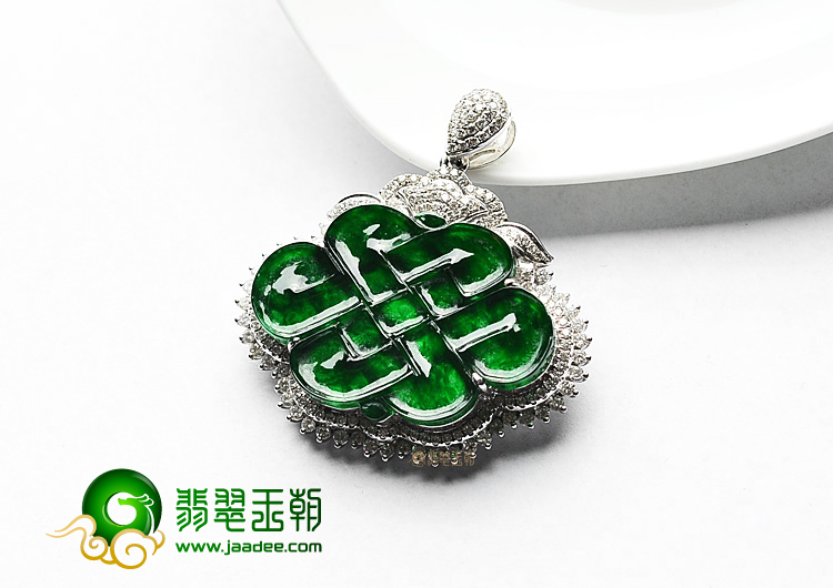 (超值推荐)冰种阳绿镶白金胸坠(真钻)
