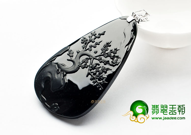 (超值推荐)玻璃种墨翠降龙观音挂件(金扣真钻)