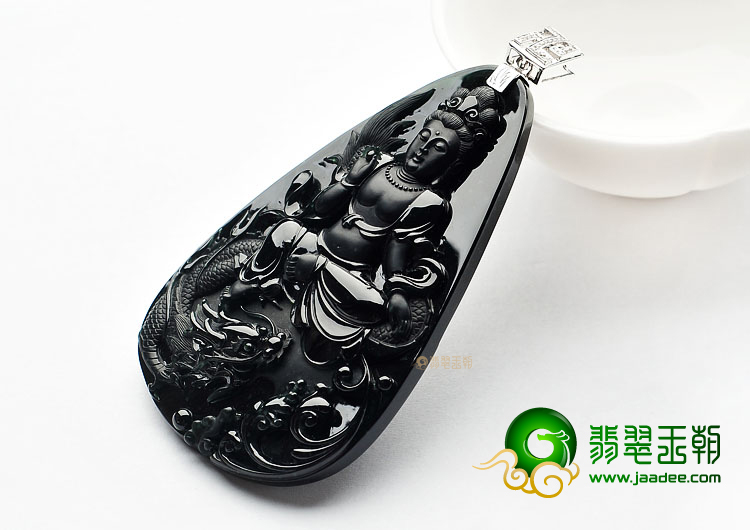 (超值推荐)玻璃种墨翠降龙观音挂件(金扣真钻)