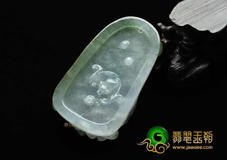 (超值推荐)糯冰种晴水马上封侯挂件