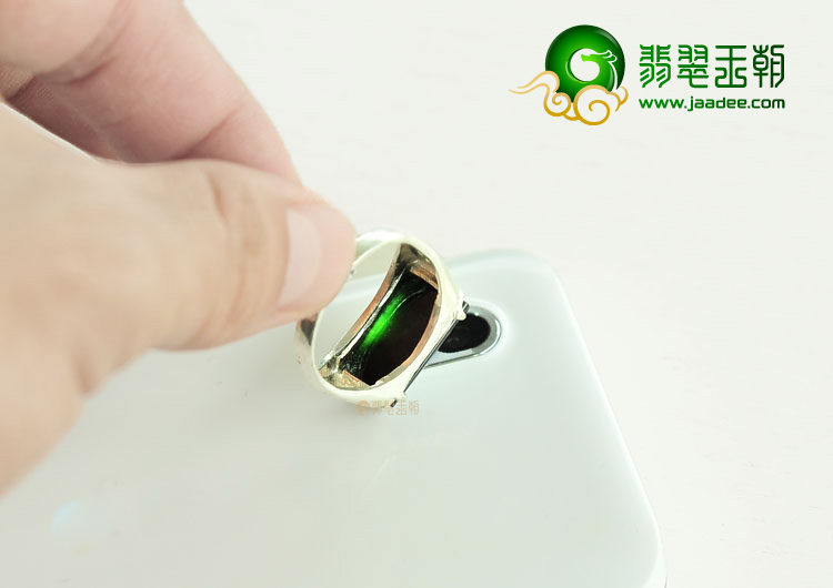 (超值推荐)糯冰种墨翠戒面