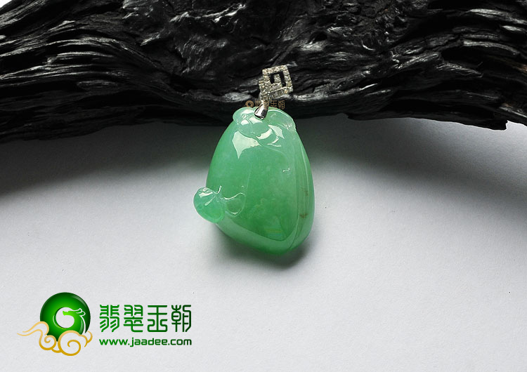 (超值推荐)冰种翠色富甲一方挂件