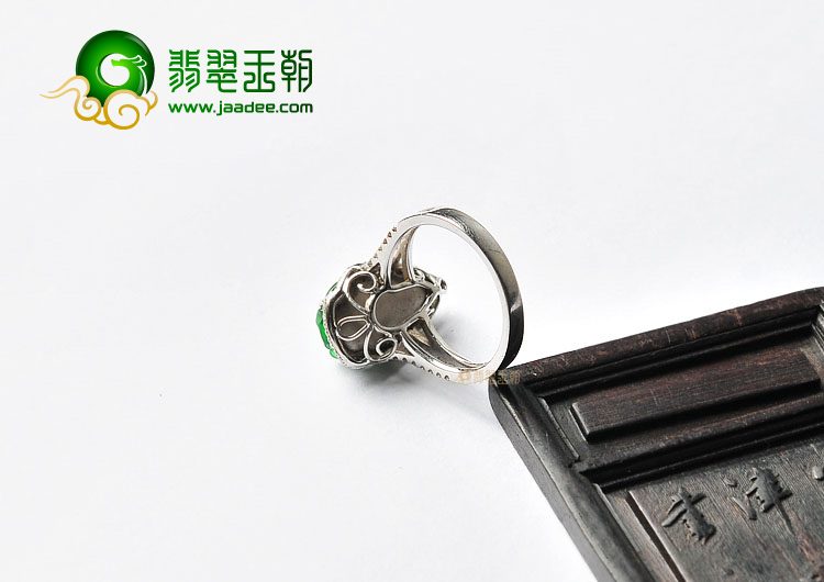 (超值推荐)冰种帝王绿镶玫瑰金玉叶戒指(真钻)