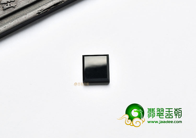 (超值推荐)玻璃种墨翠戒面